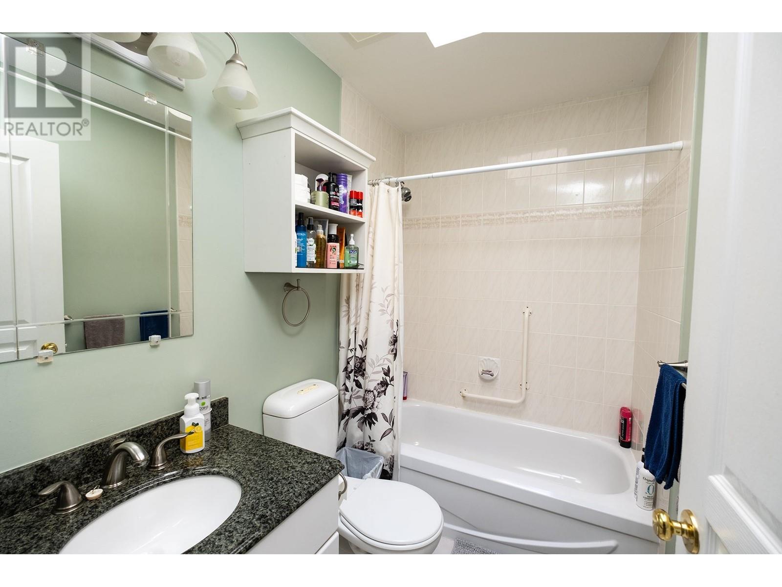 5078 Bay Road, Sechelt, British Columbia  V7Z 0E9 - Photo 17 - R3010659