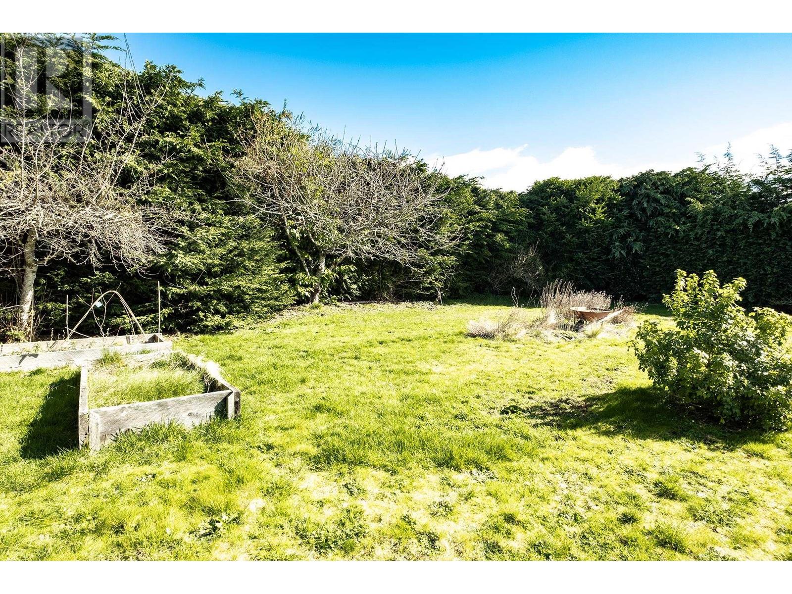 5078 Bay Road, Sechelt, British Columbia  V7Z 0E9 - Photo 20 - R3010659