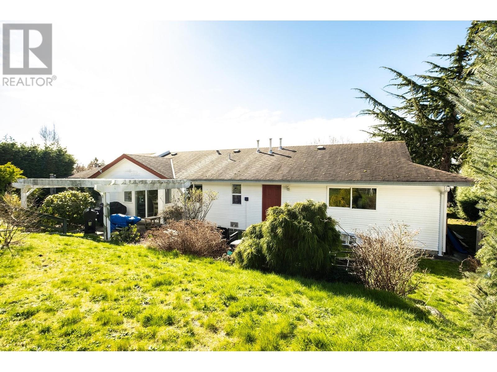 5078 Bay Road, Sechelt, British Columbia  V7Z 0E9 - Photo 25 - R3010659