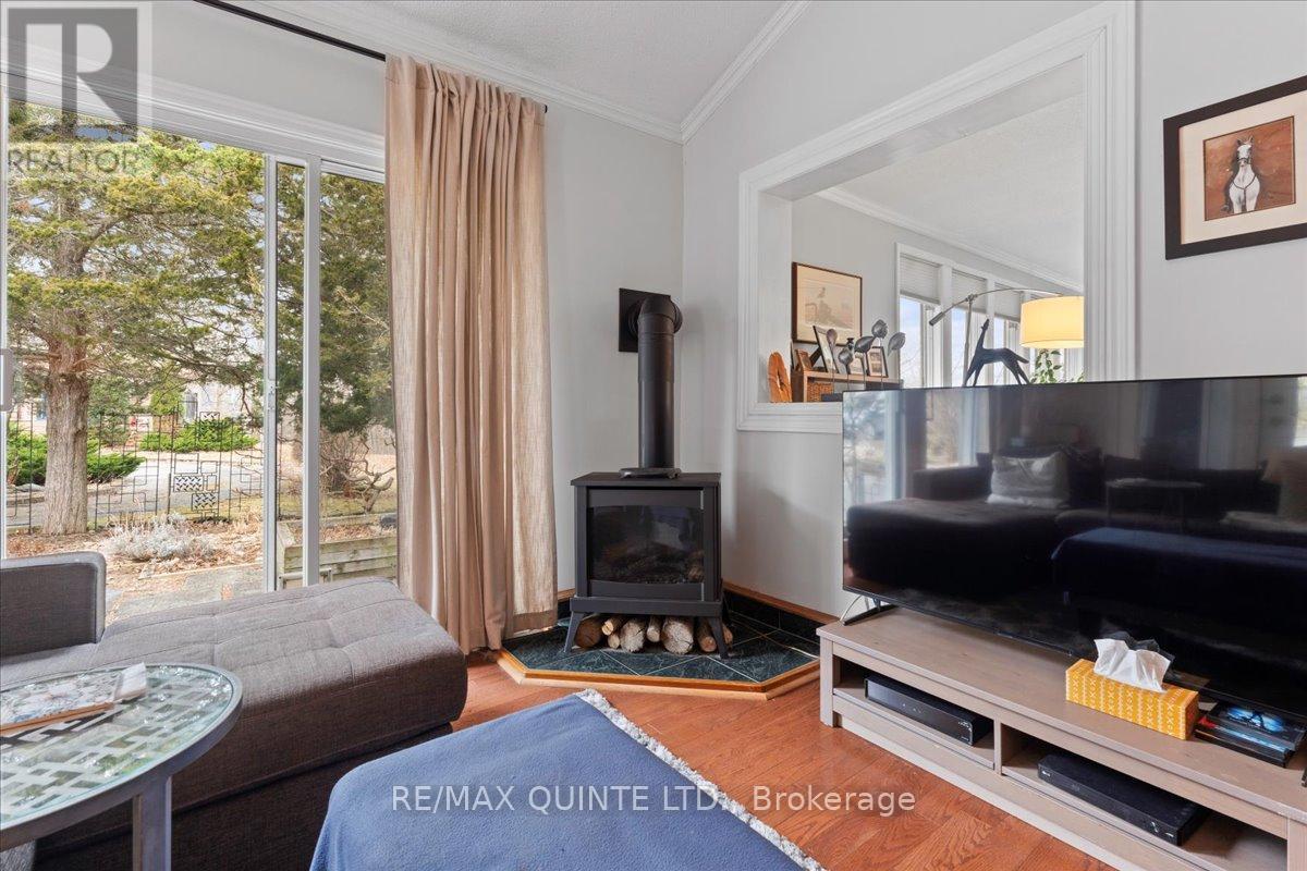 12112d Loyalist Parkway, Prince Edward County, Ontario  K0K 2T0 - Photo 17 - X12045229