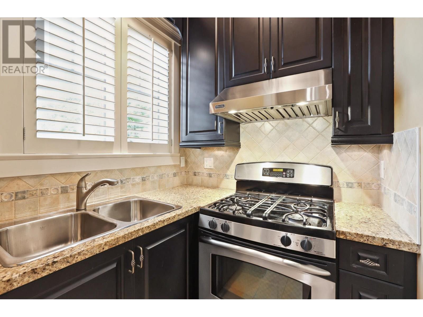 3593 Mackenzie Street, Vancouver, British Columbia  V6L 0A1 - Photo 11 - R3010697