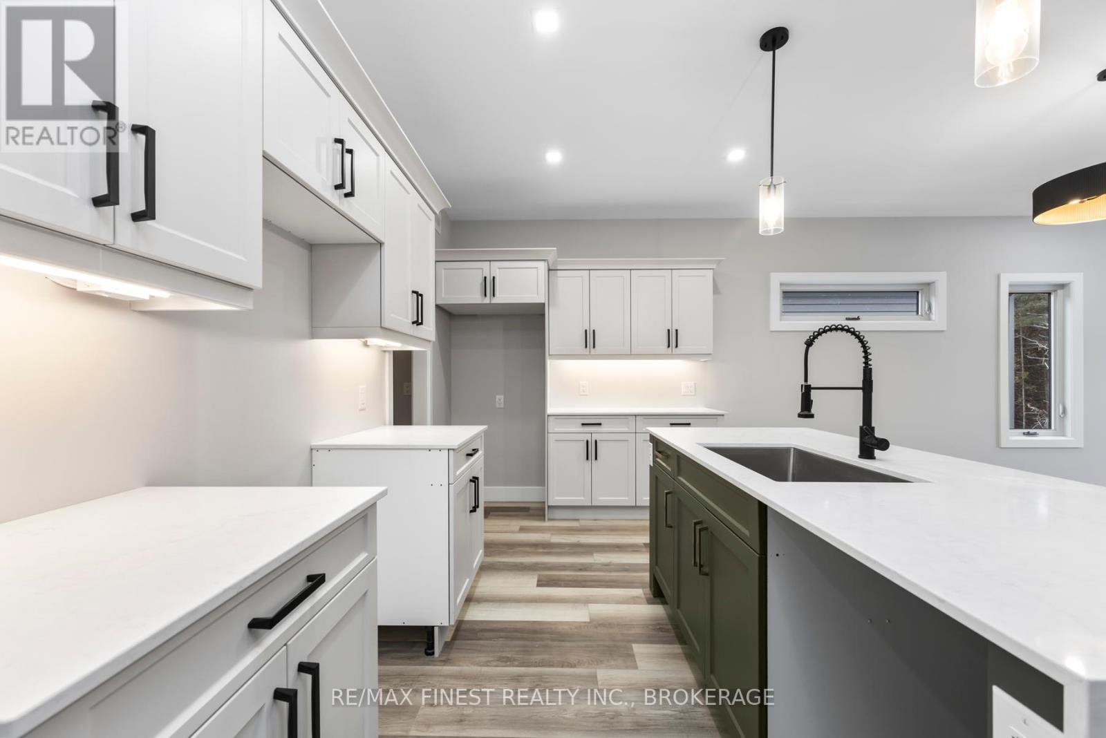 161 Creighton Drive, Loyalist (Lennox And Addington - South), Ontario  K0K 2H0 - Photo 13 - X12192578