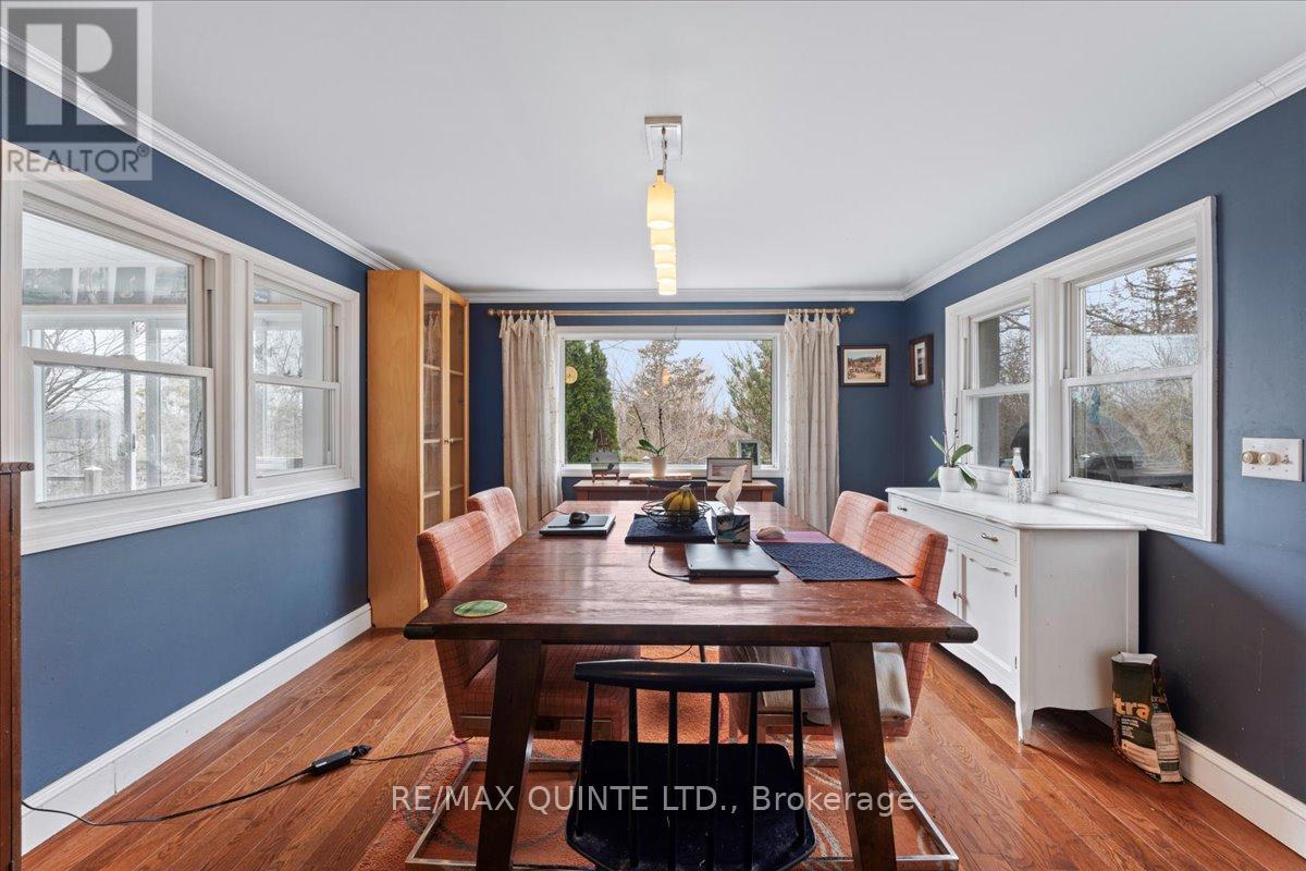 12112d Loyalist Parkway, Prince Edward County, Ontario  K0K 2T0 - Photo 36 - X12045229