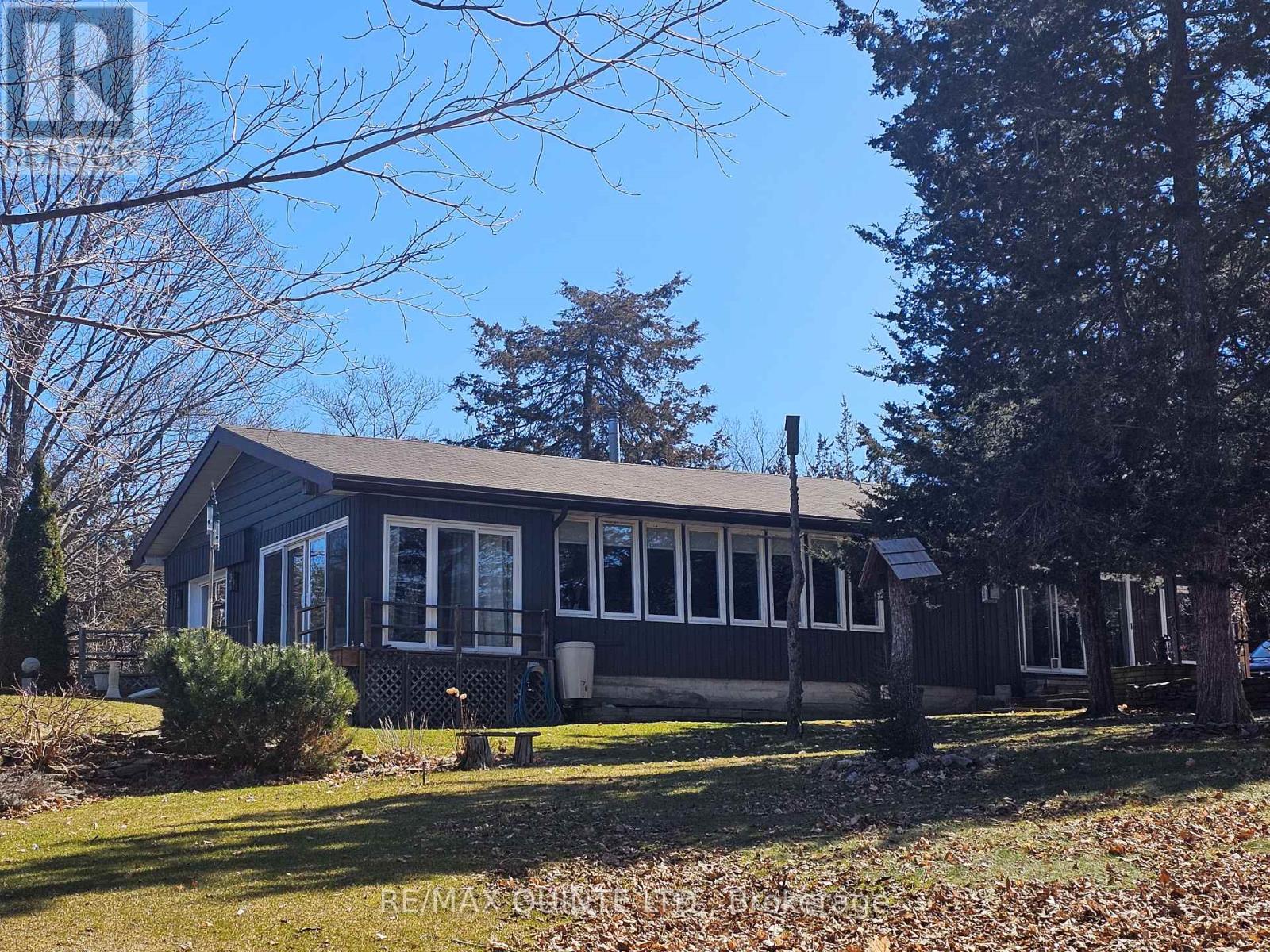 12112d Loyalist Parkway, Prince Edward County, Ontario  K0K 2T0 - Photo 47 - X12045229