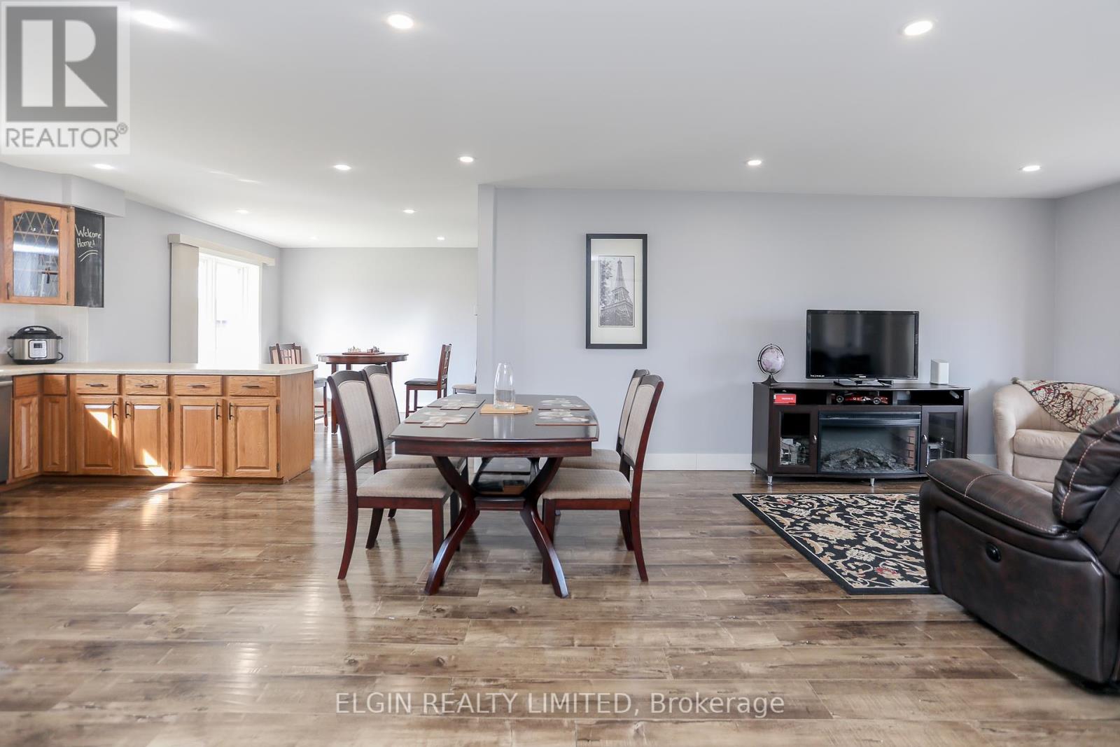 19 High Street, St. Thomas, Ontario  N5R 5R6 - Photo 7 - X12192407