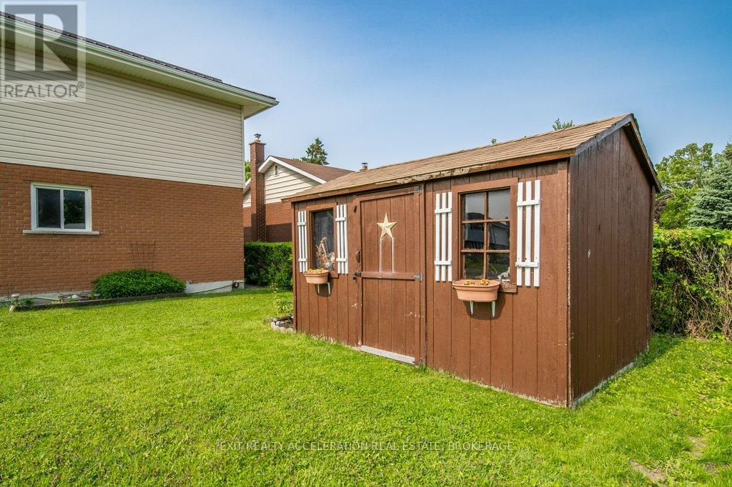 241 Smart Crescent, Greater Napanee, Ontario  K7R 1G3 - Photo 39 - X12192829