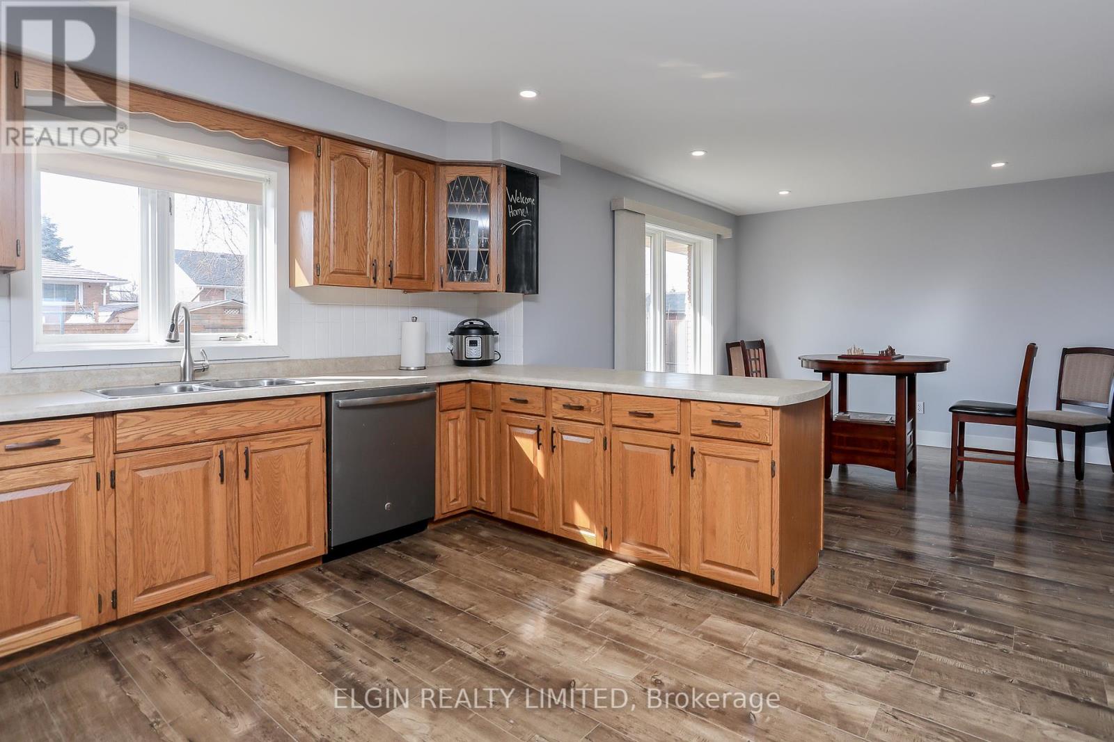 19 High Street, St. Thomas, Ontario  N5R 5R6 - Photo 9 - X12192407