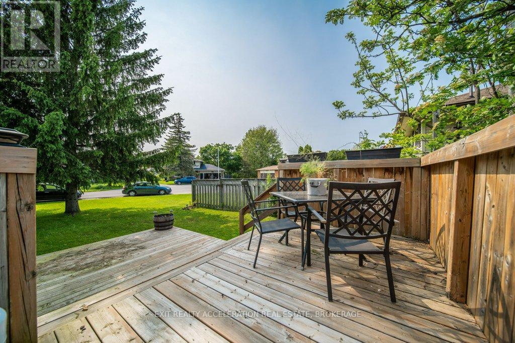 241 Smart Crescent, Greater Napanee, Ontario  K7R 1G3 - Photo 36 - X12192829
