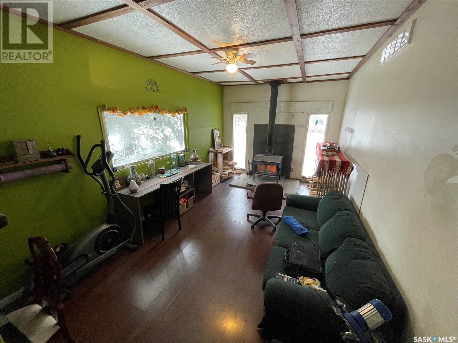 201 2nd Avenue Sw, Dorintosh, Saskatchewan  S0M 0T0 - Photo 14 - SK995482