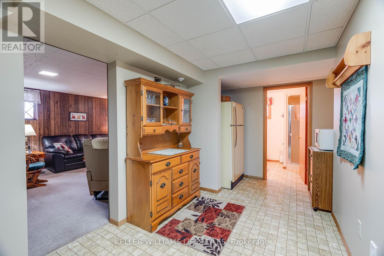 60 James Street N, Lambton Shores, Ontario  N0N 1J0 - Photo 23 - X12192567