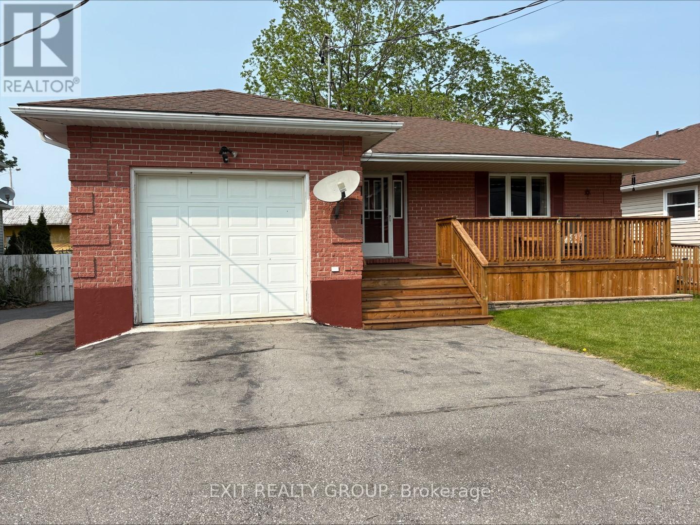 Property at 16 MAPLE AVENUE image 3