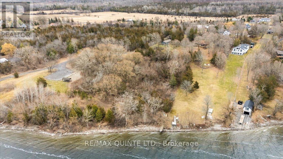 12112d Loyalist Parkway, Prince Edward County, Ontario  K0K 2T0 - Photo 5 - X12045229