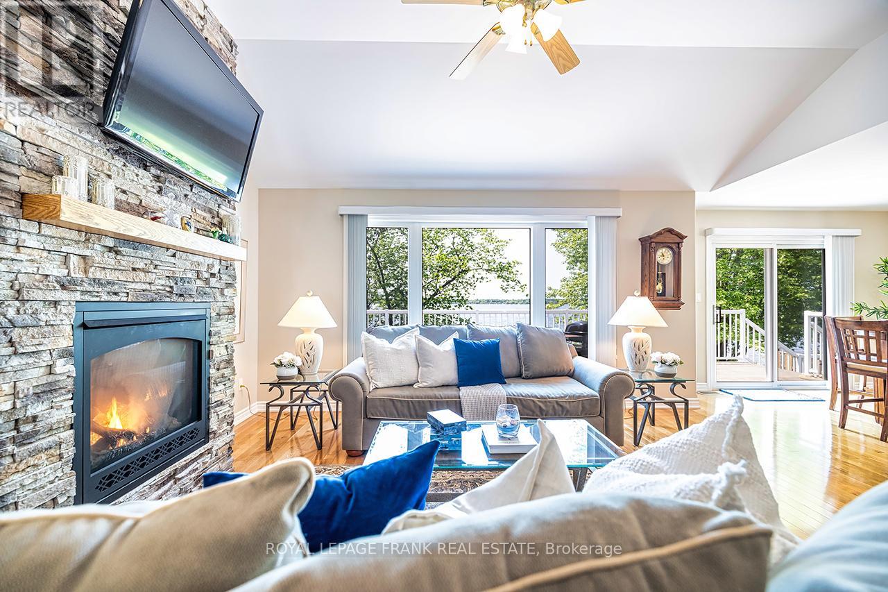 54 Wakeford Road, Kawartha Lakes, Ontario  K0M 2C0 - Photo 12 - X12192190