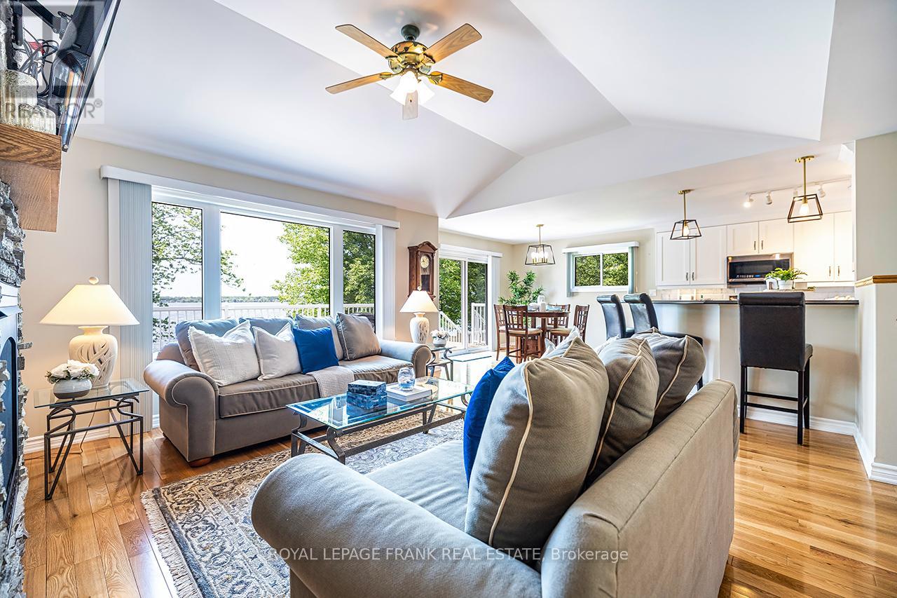 54 Wakeford Road, Kawartha Lakes, Ontario  K0M 2C0 - Photo 13 - X12192190