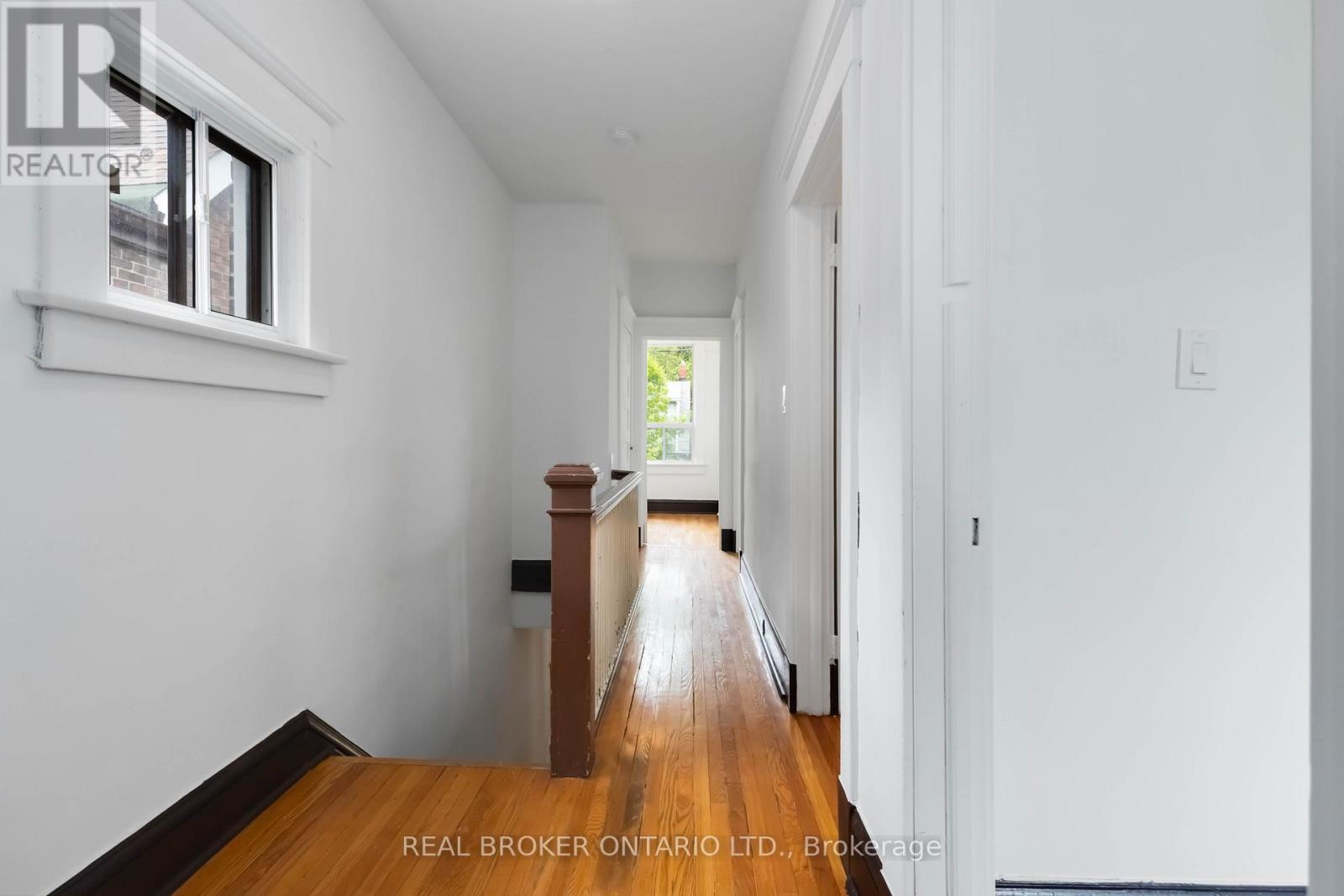 14 Devon Road, Toronto (East End-Danforth), Ontario  M4E 2J8 - Photo 29 - E12192533