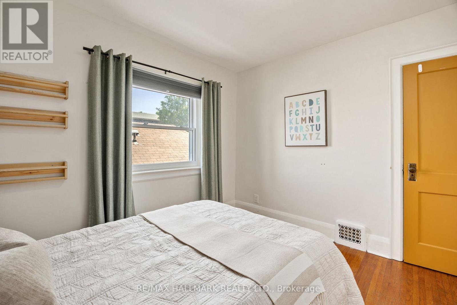 76 South Woodrow Boulevard, Toronto, Ontario  M1N 3L6 - Photo 15 - E12192528