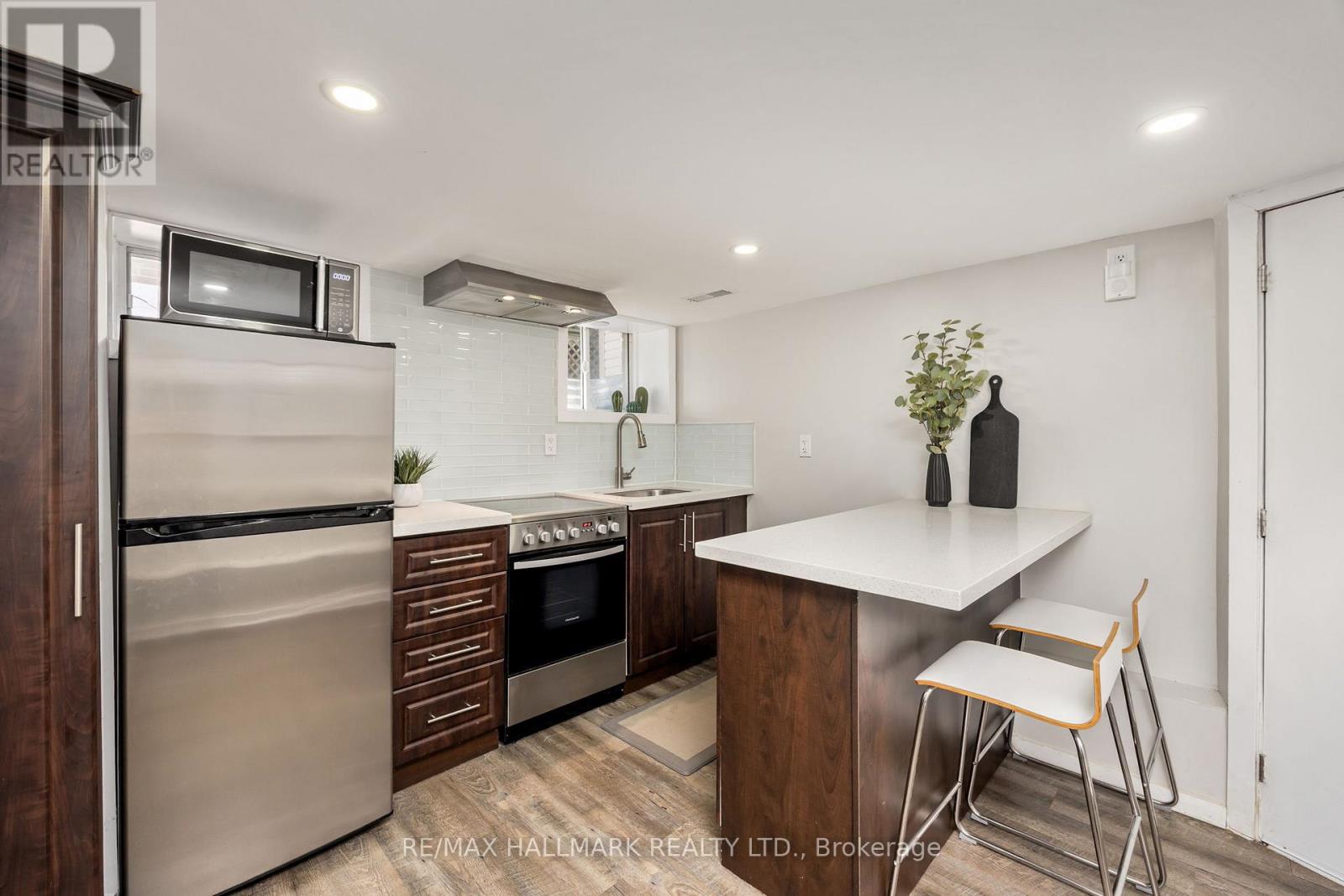 76 South Woodrow Boulevard, Toronto (Birchcliffe-Cliffside), Ontario  M1N 3L6 - Photo 16 - E12192528
