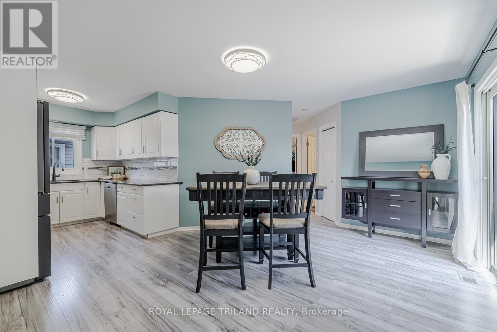 59 Farmington Avenue, Aylmer, Ontario  N5H 3E3 - Photo 6 - X12192813
