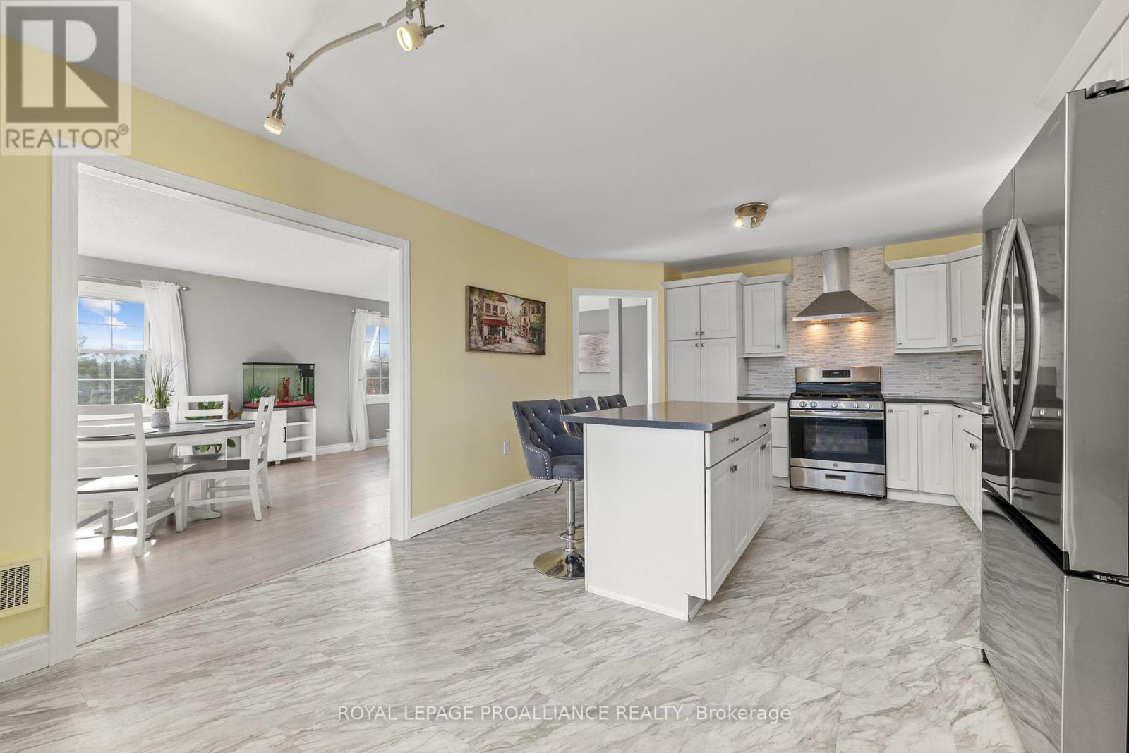 1492 County Rd 5, Quinte West (Murray Ward), Ontario  K0K 2C0 - Photo 8 - X12192516