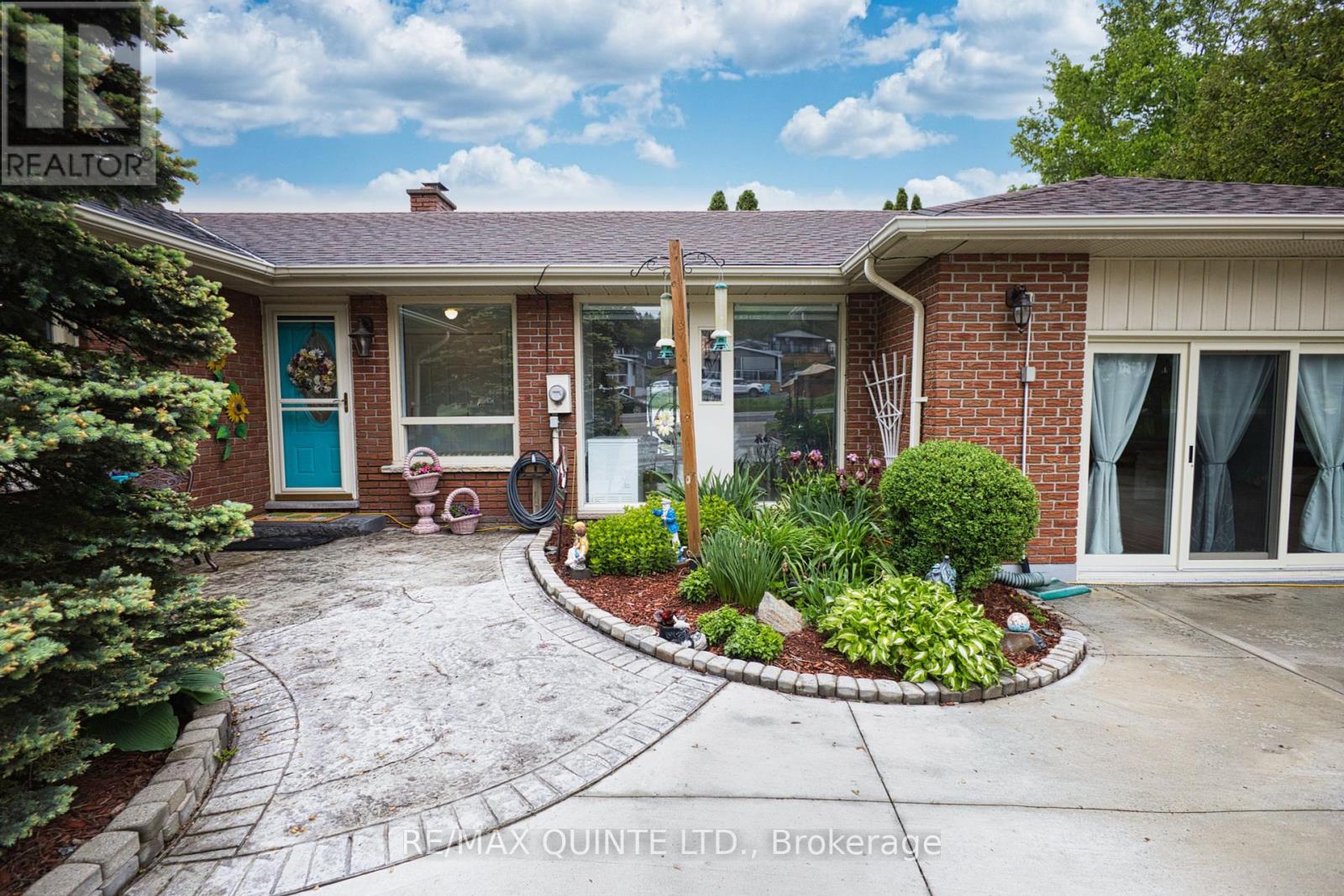 511 Frankford-Stirling Road, Quinte West, Ontario  K0K 2C0 - Photo 11 - X12192665