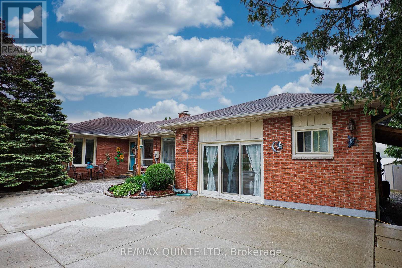 511 Frankford-Stirling Road, Quinte West, Ontario  K0K 2C0 - Photo 10 - X12192665