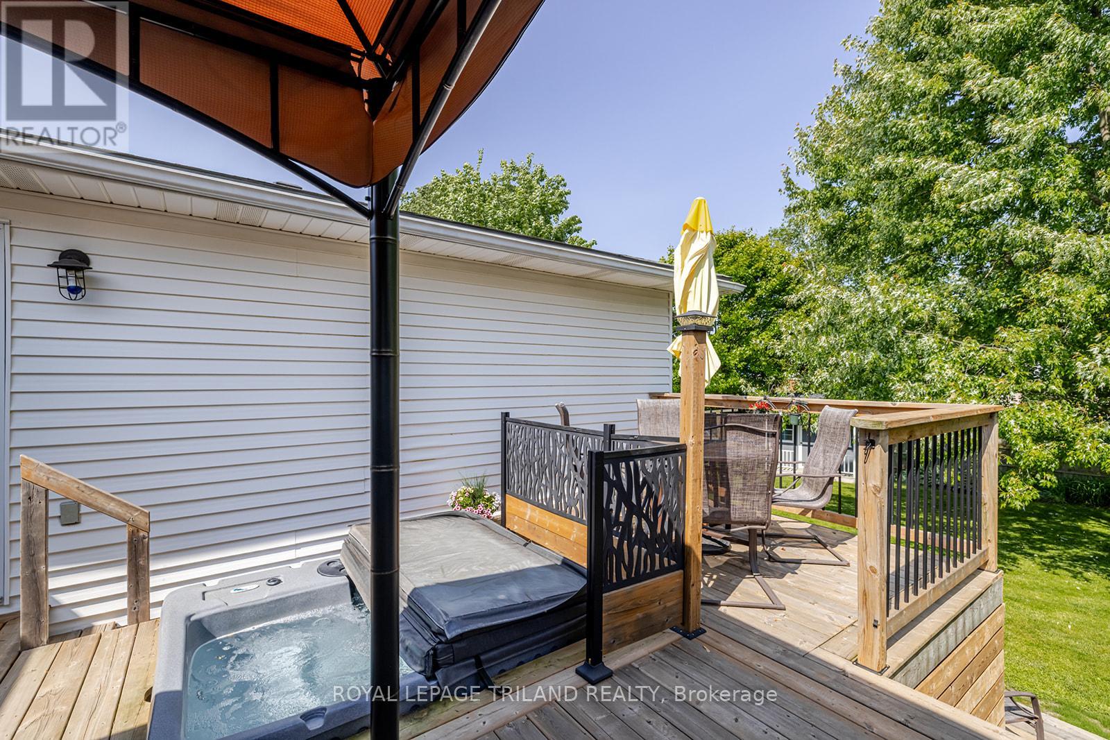 59 Farmington Avenue, Aylmer, Ontario  N5H 3E3 - Photo 29 - X12192813