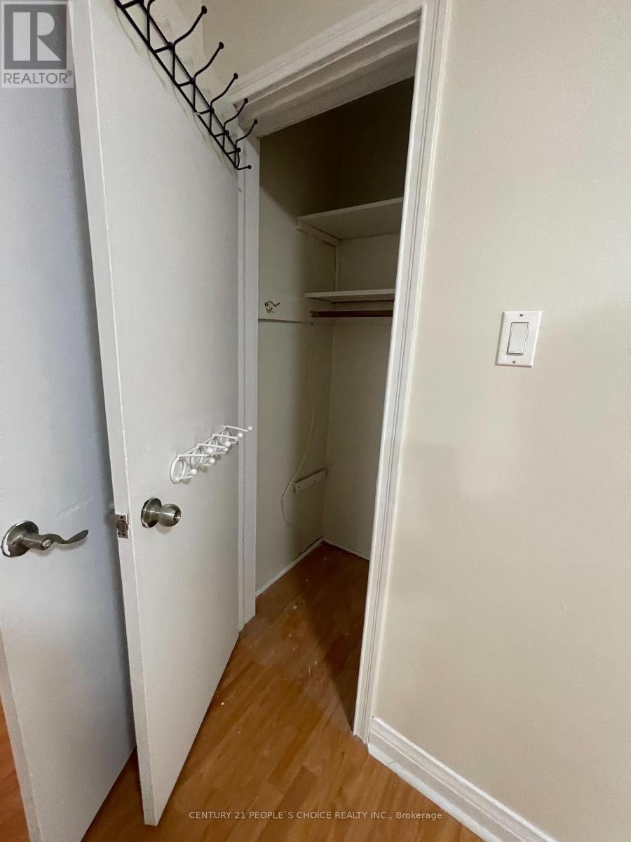 4 Colony Road, Toronto, Ontario  M1R 3S2 - Photo 6 - E12192609