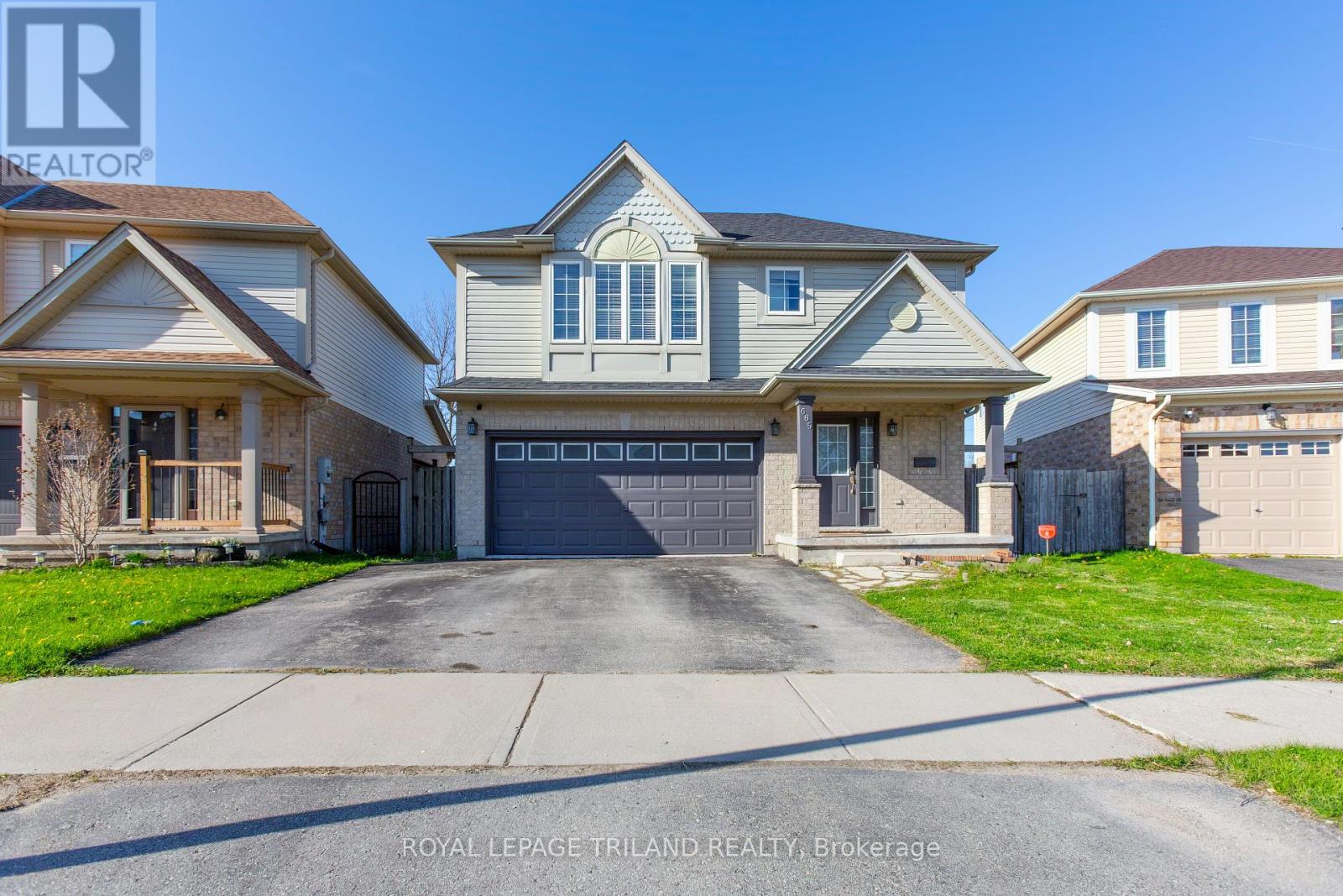 685 NORTH LEAKSDALE CIRCLE, london south (south u), Ontario
