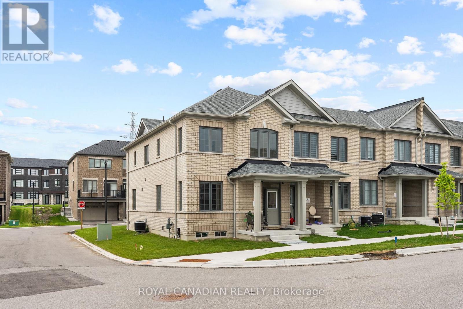 2670 Delphinium Trail, Pickering, Ontario  L1X 0M1 - Photo 5 - E12192730