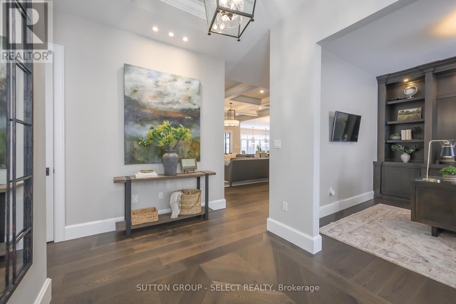 1832 Upper West Avenue, London South (South B), Ontario  N6K 0H9 - Photo 8 - X12192987