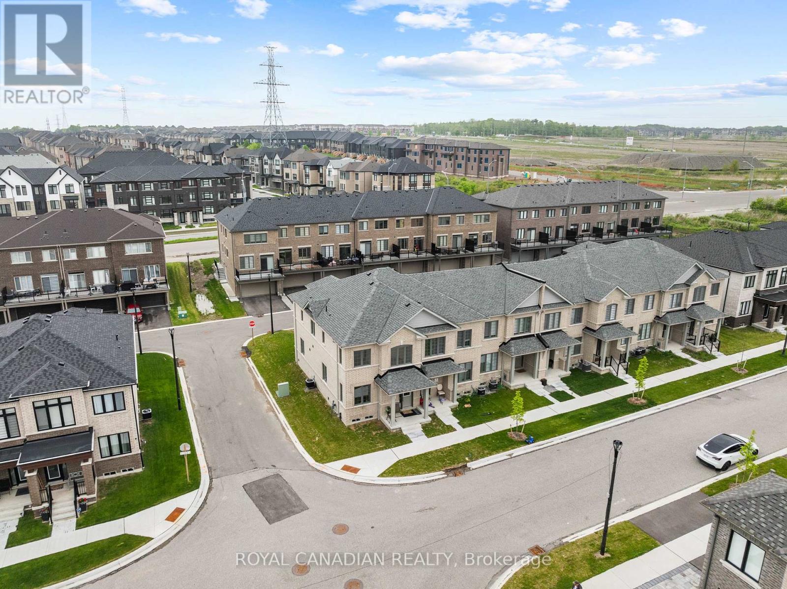 2670 Delphinium Trail, Pickering, Ontario  L1X 0M1 - Photo 4 - E12192730