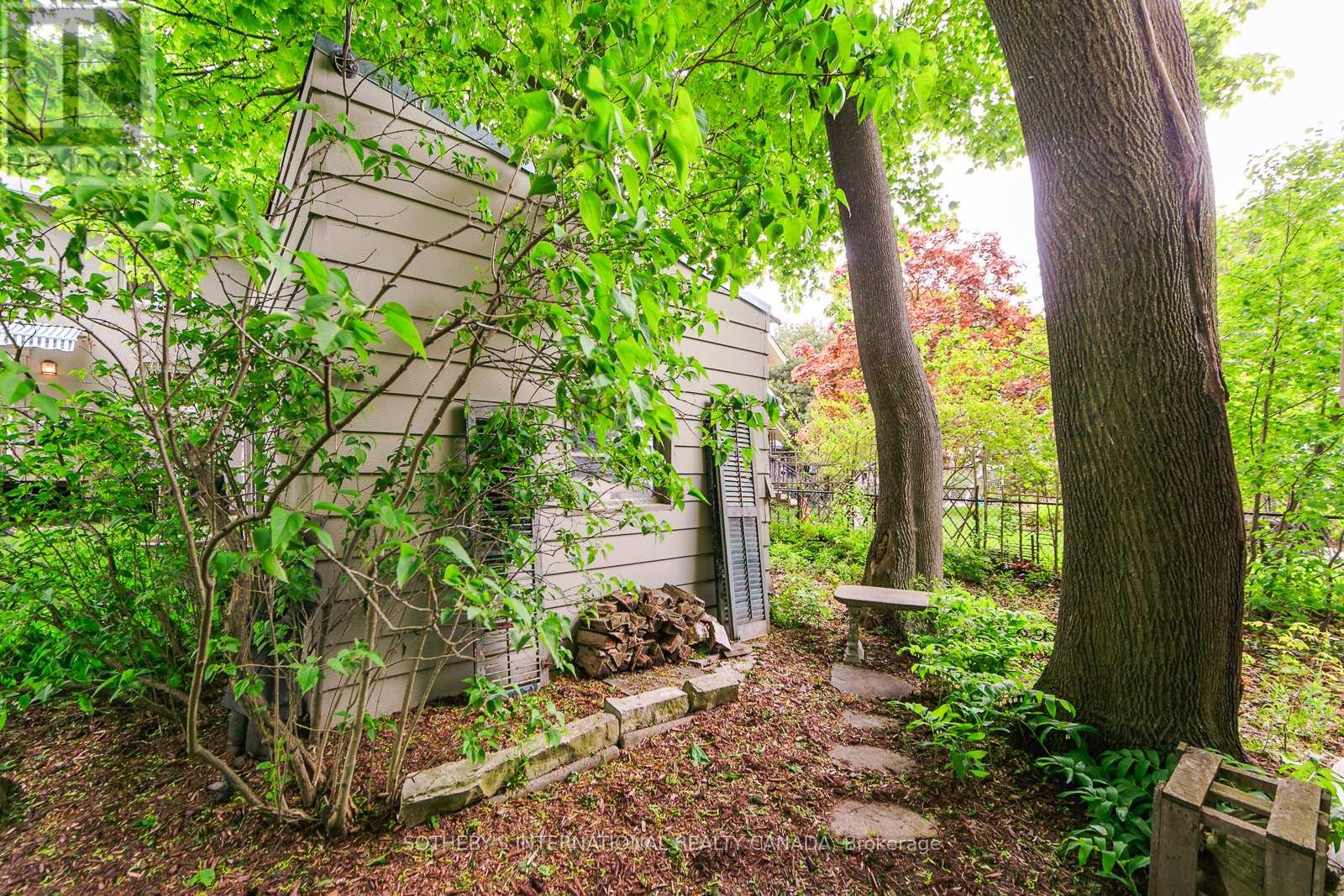 5 Springbank Avenue, Toronto, Ontario  M1N 1G2 - Photo 33 - E12192879