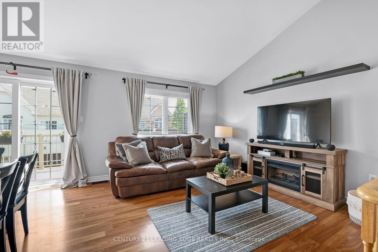 111 Civic Centre Dr Drive, Whitby, Ontario  L1R 0C8 - Photo 14 - E12192860