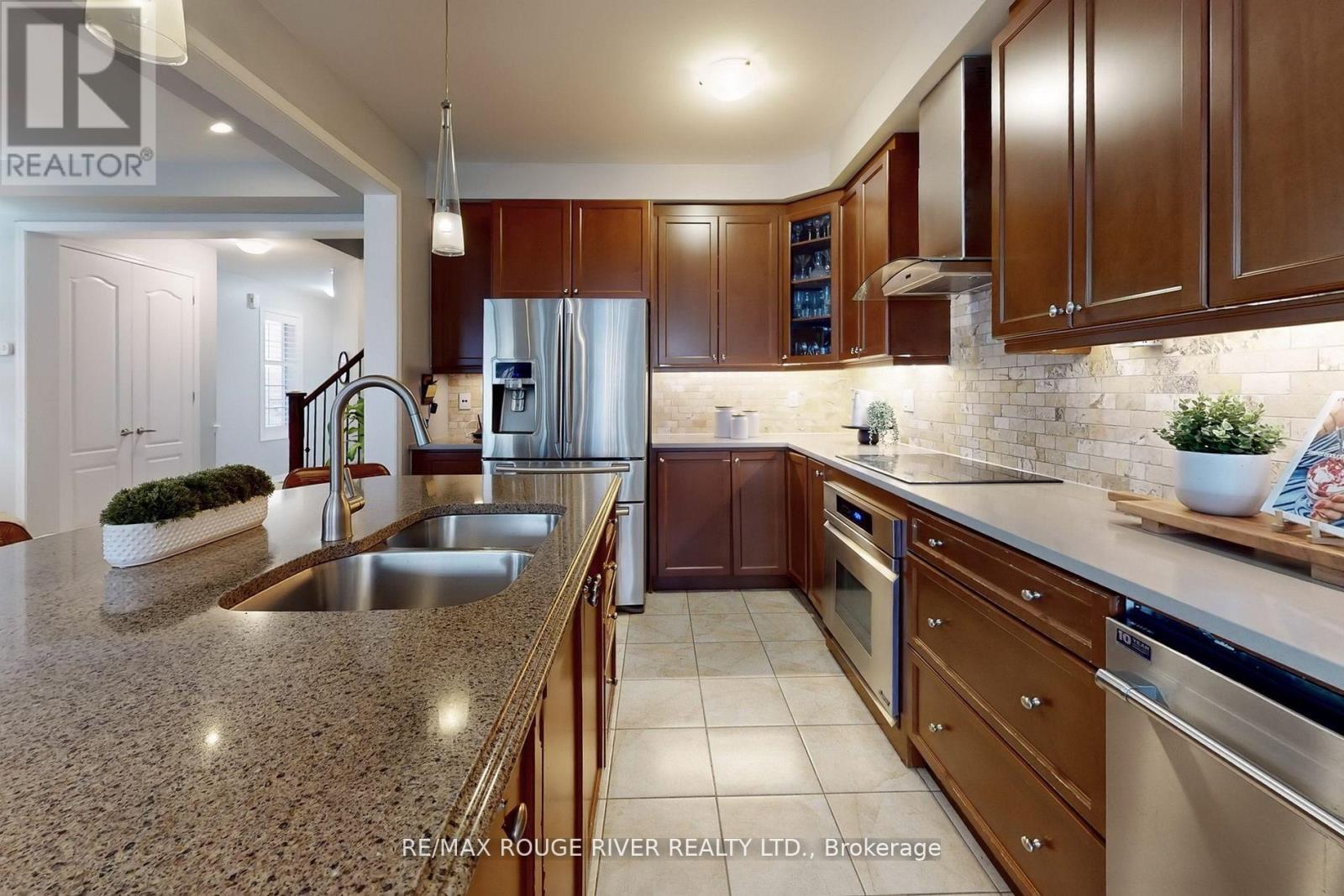 94a Portwine Drive, Toronto, Ontario  M1C 0C9 - Photo 15 - E12193048