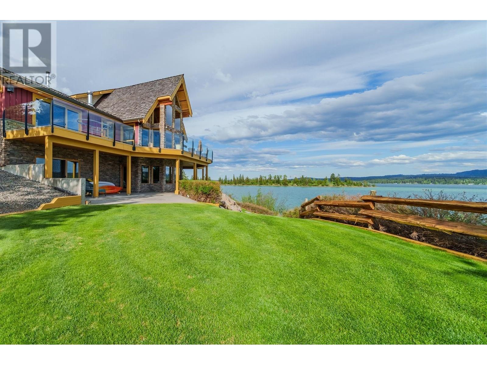 5834 Green Lake North Road, 70 Mile House, British Columbia  V0K 2K1 - Photo 17 - R3010724