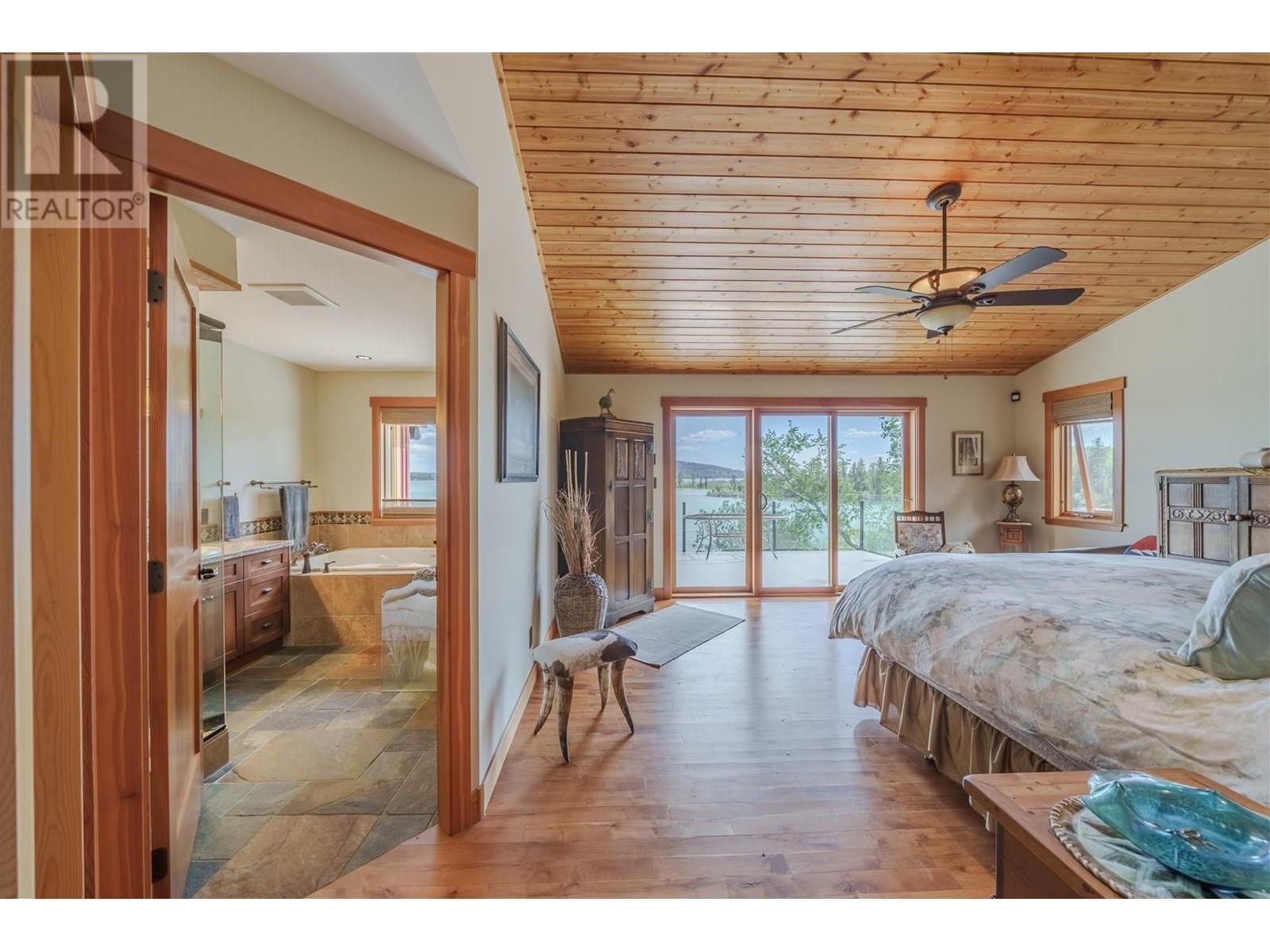 5834 Green Lake North Road, 70 Mile House, British Columbia  V0K 2K1 - Photo 21 - R3010724