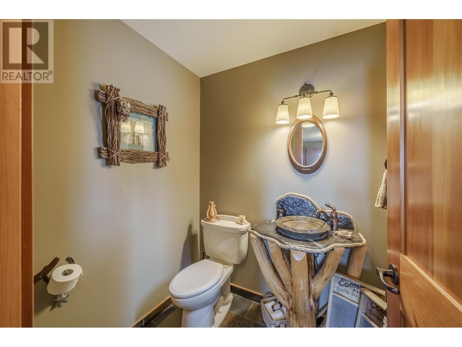 5834 Green Lake North Road, 70 Mile House, British Columbia  V0K 2K1 - Photo 29 - R3010724