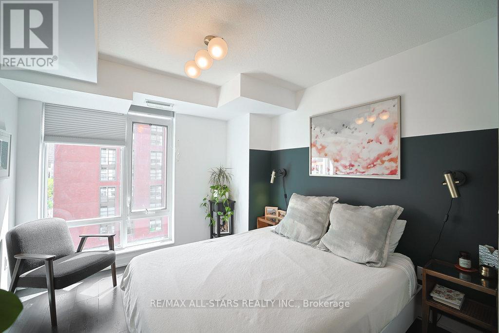 1216 - 525 Adelaide Street W, Toronto, Ontario  M5V 0N7 - Photo 26 - C12193246