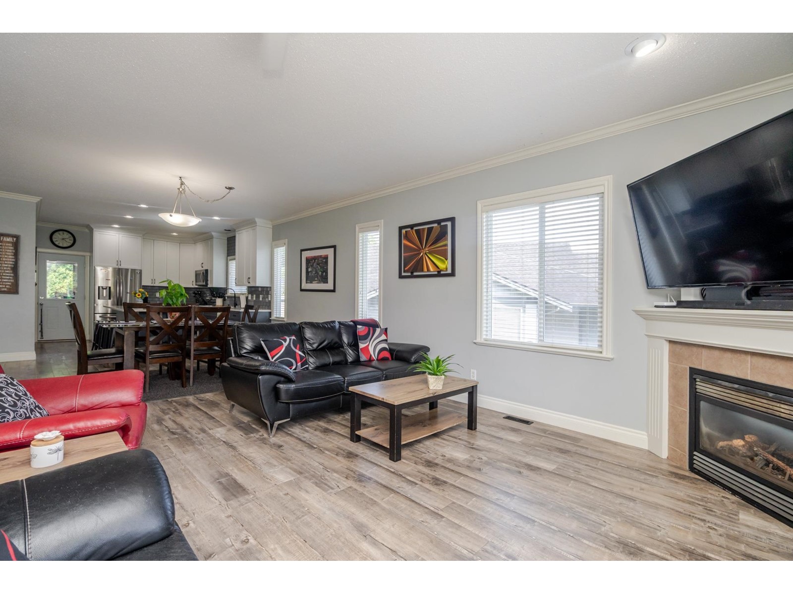 34413 Stoneleigh Avenue, Abbotsford, British Columbia  V2S 8N4 - Photo 5 - R3010070