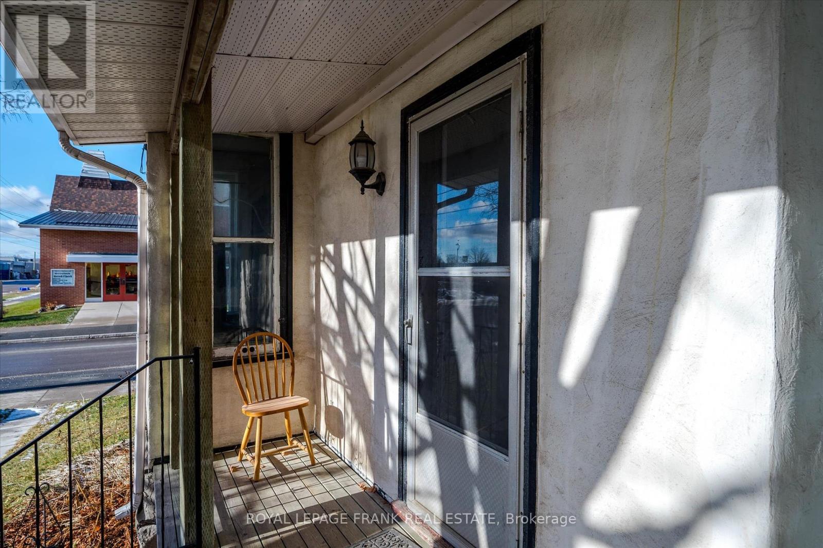 8 Ontario Street, Havelock-Belmont-Methuen, Ontario  K0L 1Z0 - Photo 10 - X12193153