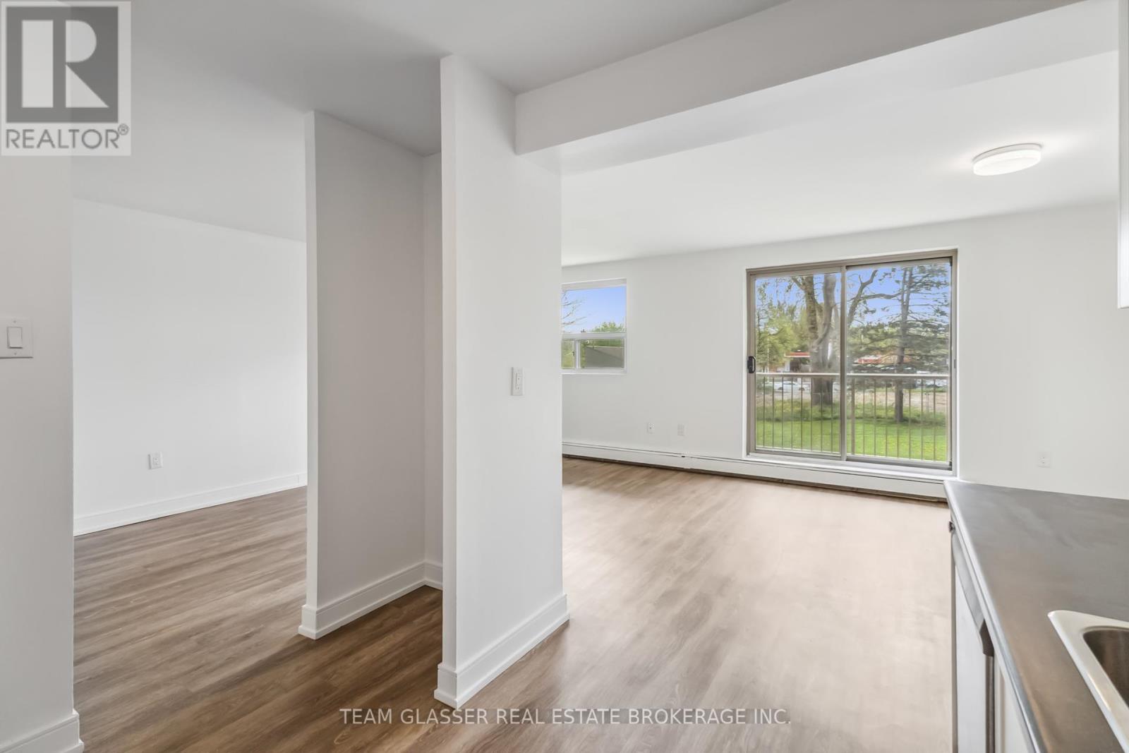 250 - 1570 Adelaide Street N, London North (North C), Ontario  N5X 2L7 - Photo 17 - X12193277