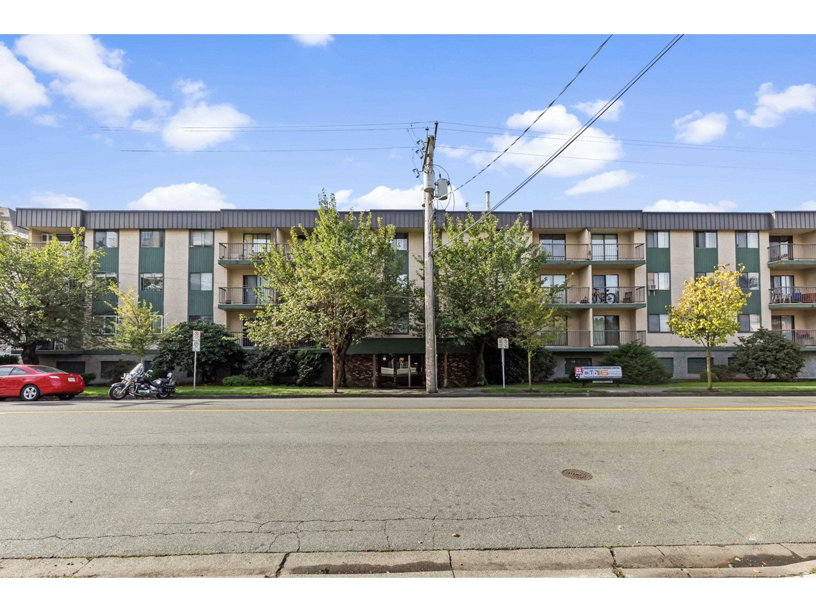 Property at 206 45744 SPADINA AVENUE image 1