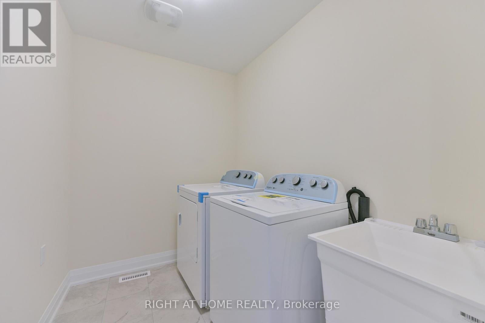 74 North Garden Boulevard, Scugog (Port Perry), Ontario  L9L 2C7 - Photo 26 - E12193100