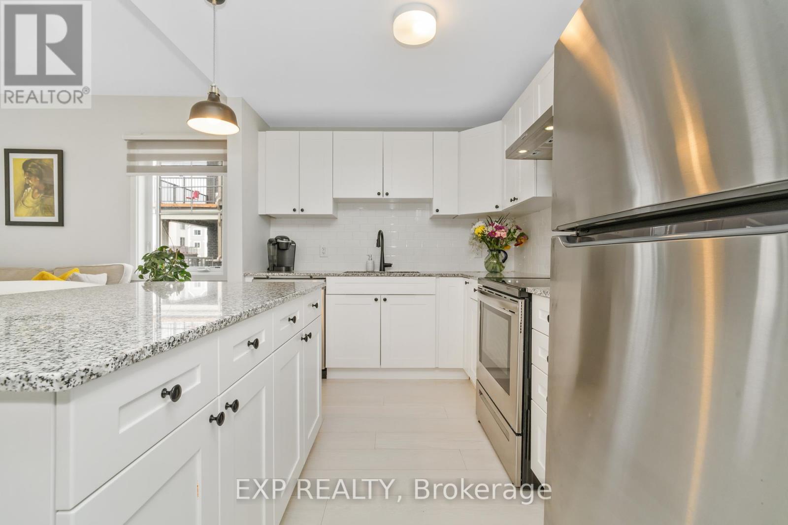 222 Anyolite Private, Ottawa, Ontario  K2J 7J3 - Photo 8 - X12193131