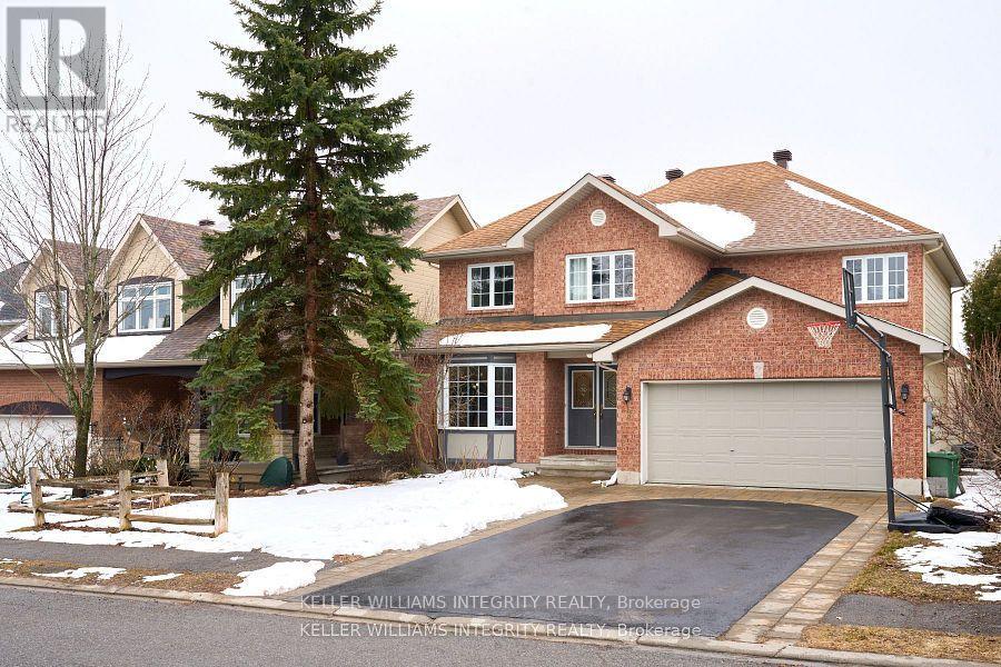 Property at 9 SHANNONDOE CRESCENT image 2