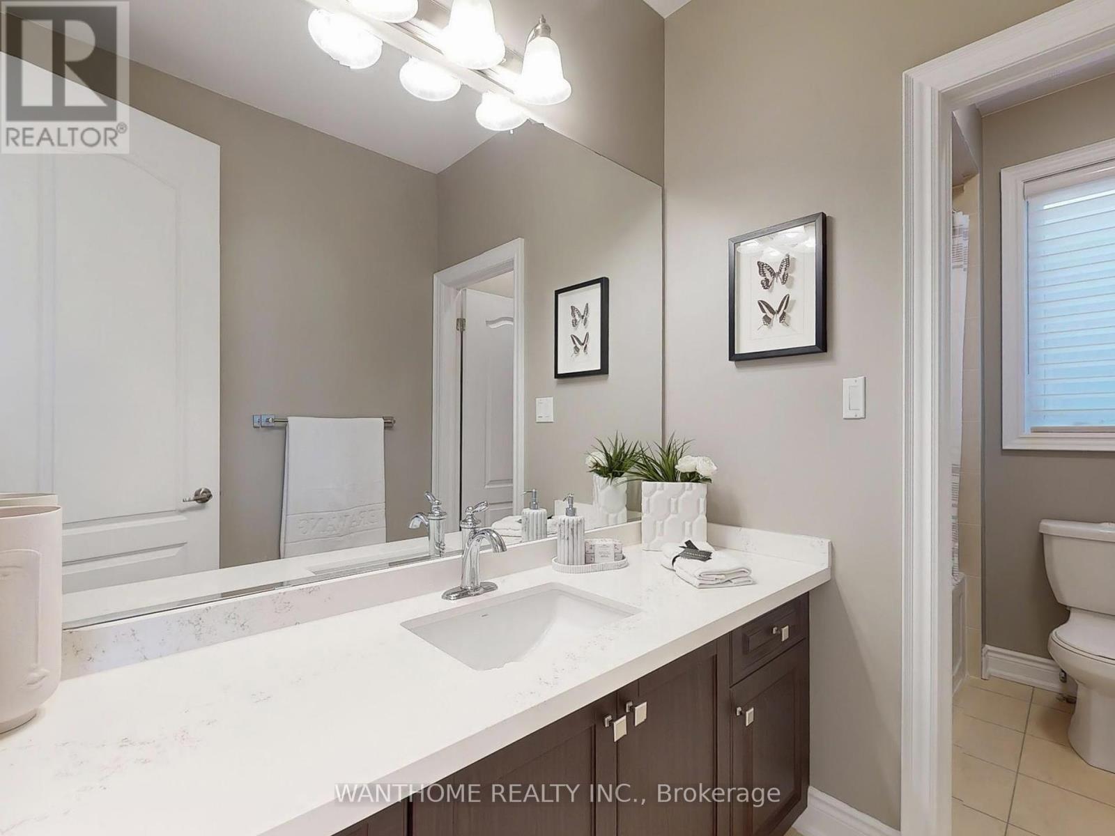 45 Giardina Crescent, Richmond Hill, Ontario  L4B 0G1 - Photo 32 - N12027255