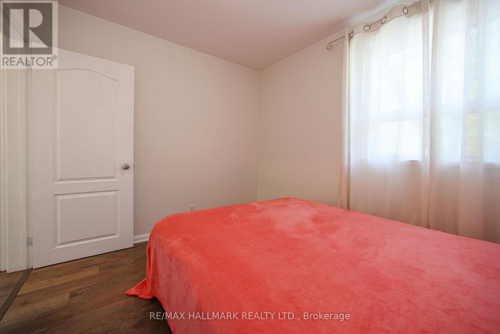 33 Patrick Drive, Aurora, Ontario  L4G 2A6 - Photo 21 - N12129556