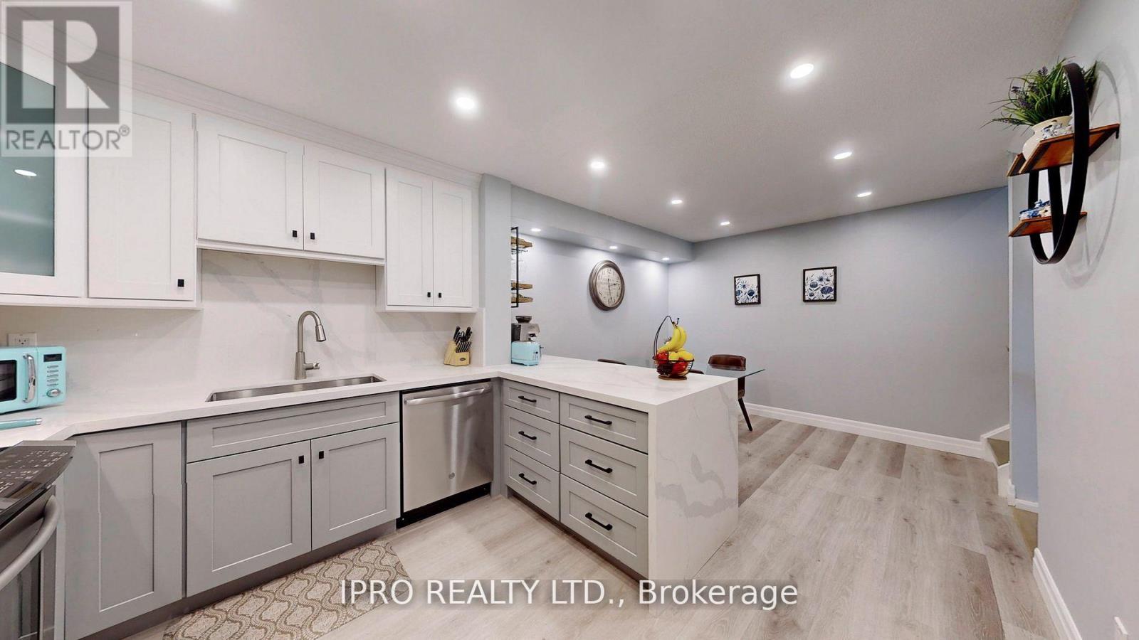 131 Milestone Crescent, Aurora, Ontario  L4G 3M2 - Photo 13 - N12011381