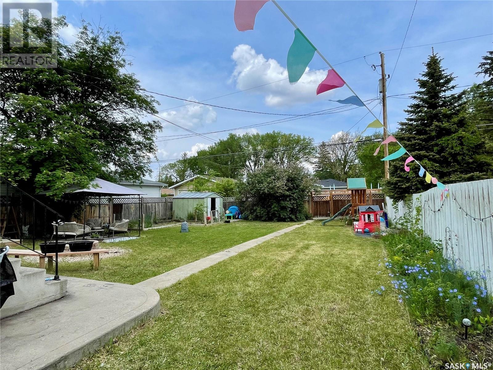 746 Grandview Street W, Moose Jaw, Saskatchewan  S6H 5L6 - Photo 40 - SK008101