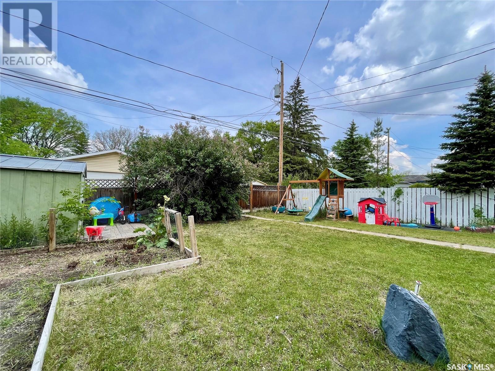 746 Grandview Street W, Moose Jaw, Saskatchewan  S6H 5L6 - Photo 46 - SK008101